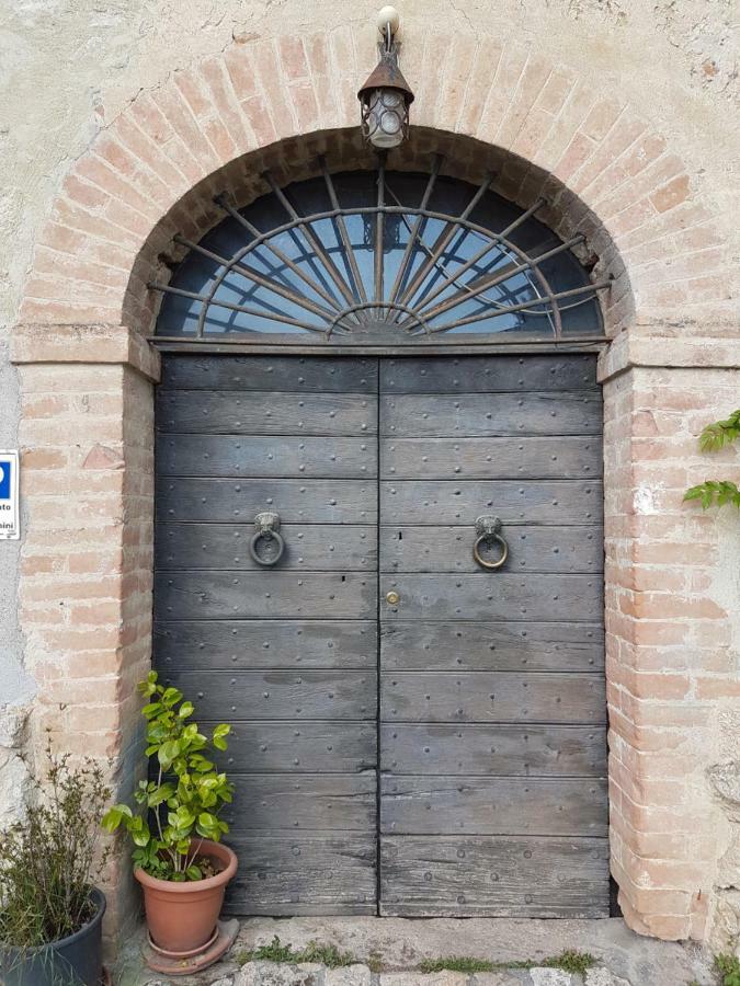 فيلا La Dimora Nel Castello كوليفالينزا المظهر الخارجي الصورة